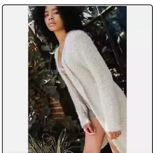 Pol Cozy Cream Colored Fuzzy Open Cardigan Boho Hippie Size L
